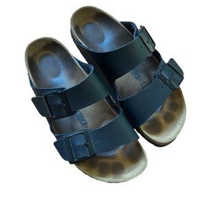 Birkenstock Arizona slide sandals